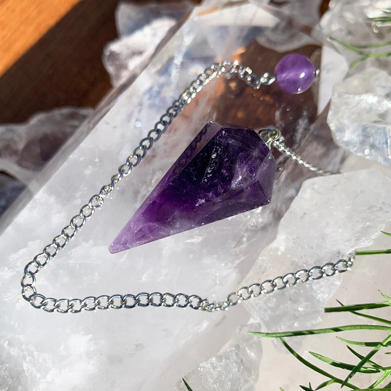 Amethyst Macramé Pendant Necklace