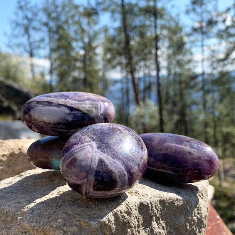 Palmstone di ametista da sogno