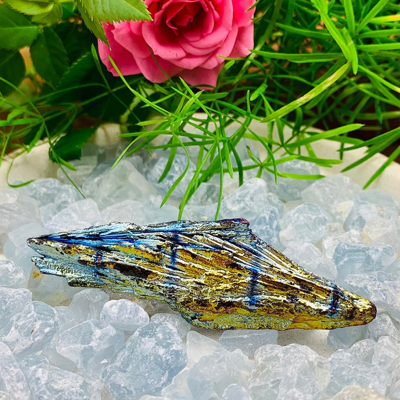 GRATIS GIVEAWAY! Peacock Titanium Kyanite - (Bare betal fraktkostnaden)